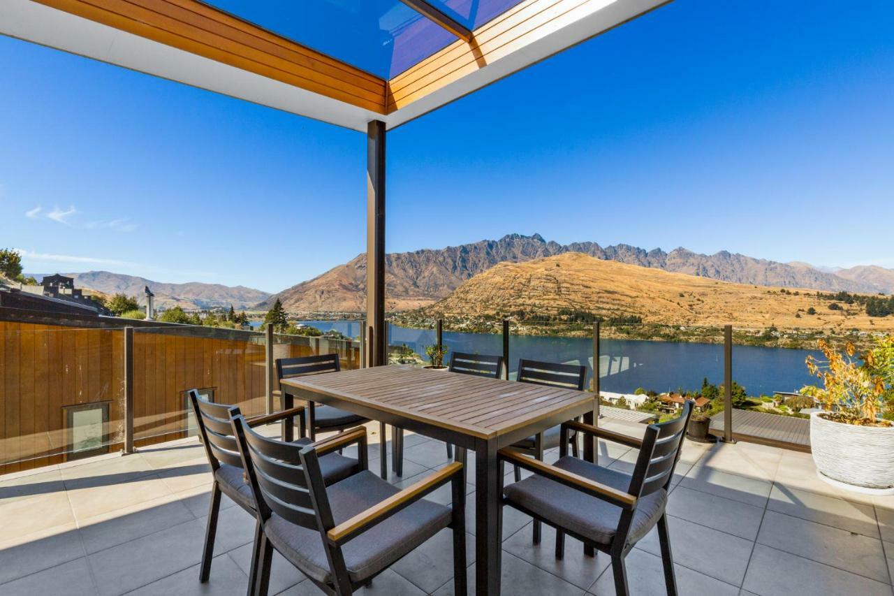 Villa On Saint Marks Queenstown Buitenkant foto